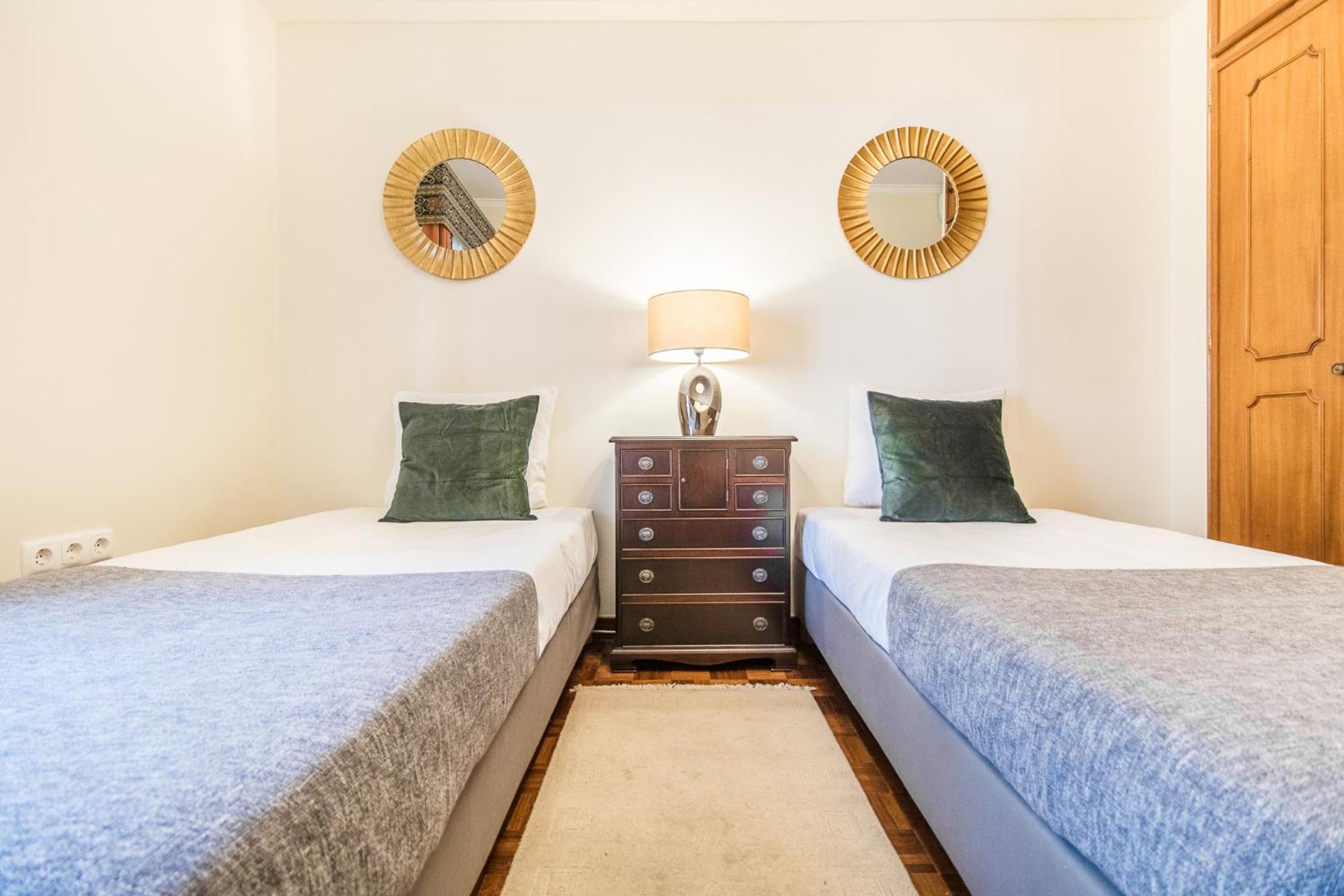 Telheiras Comfortable Stay Lisbon Bagian luar foto