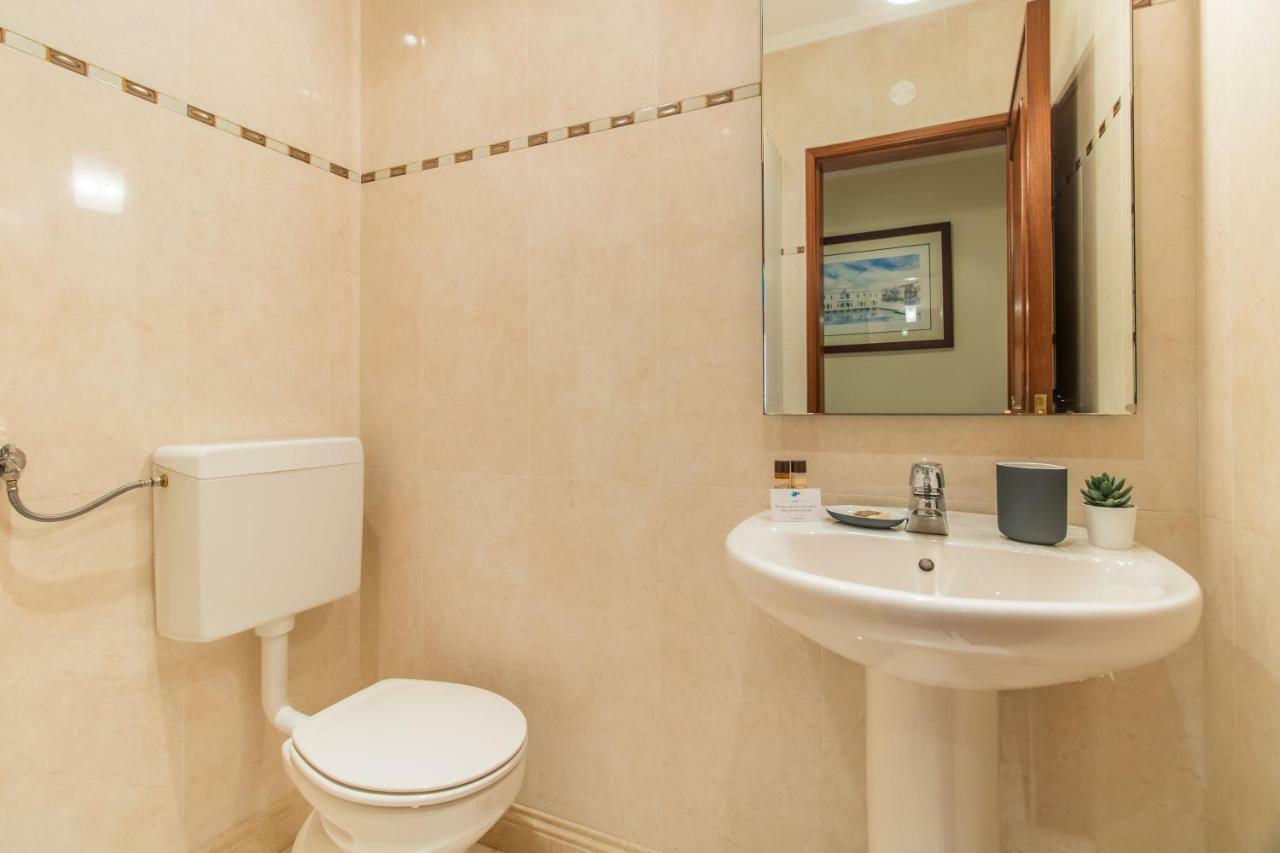 Telheiras Comfortable Stay Lisbon Bagian luar foto